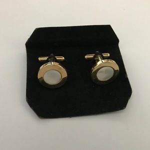 Gold Cufflinks with circular stone